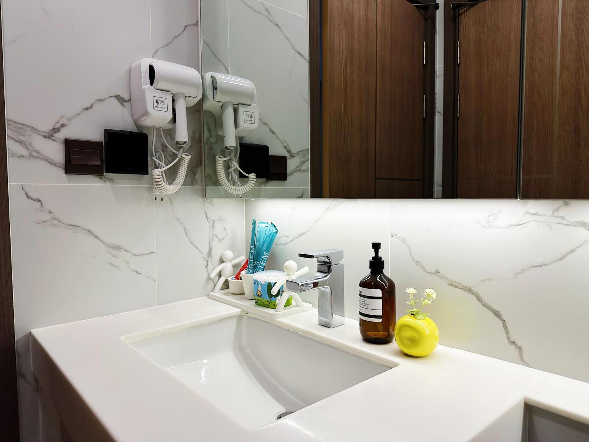 New & Cozy 2 Bedroom @ The Astra Sky River Chiang Mai Exterior photo